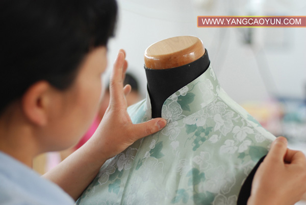 �ֹ������c�C(j��)�����۵�ʮ�c(di��n)��ͬ