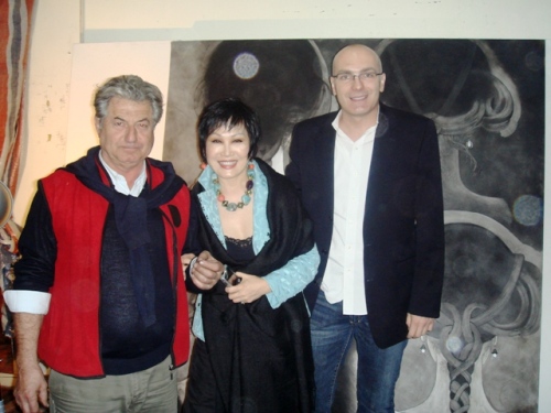 靳羽西:我的穿衣經