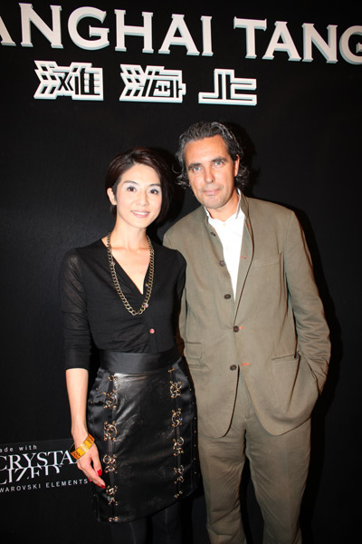 靳羽西:我的穿衣經