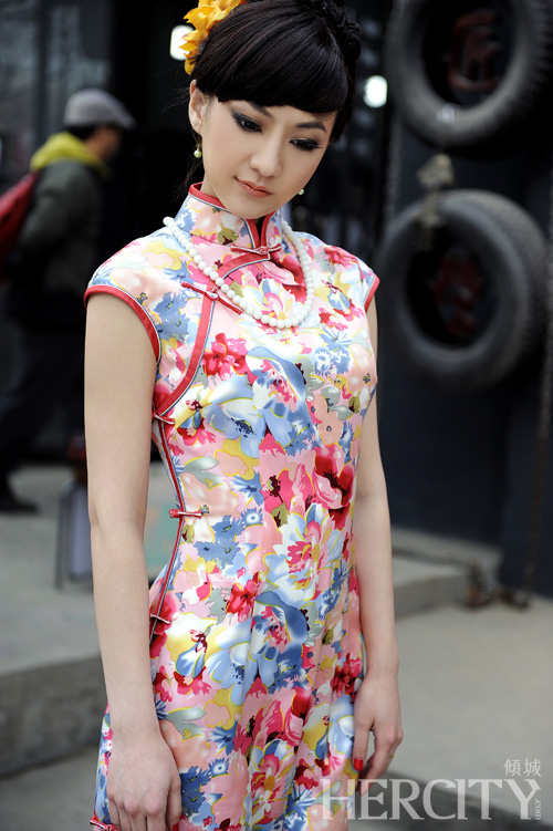 ������Ů˼������ˮ����