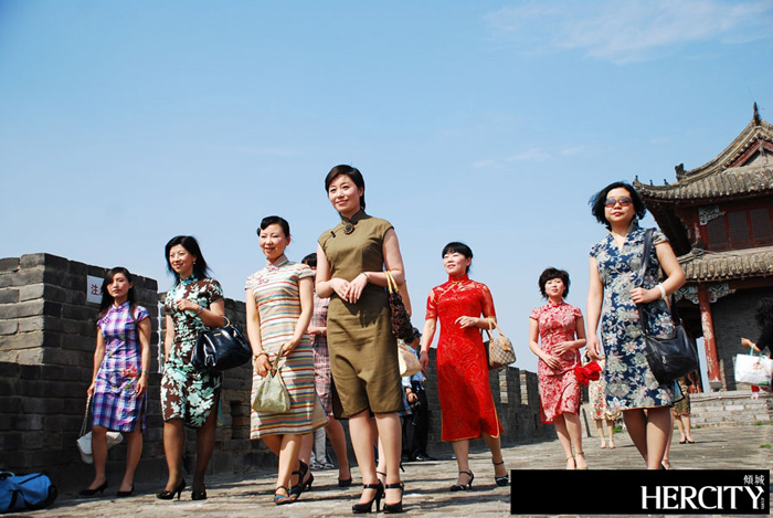 傾城旗袍文化會館增設湖北版塊