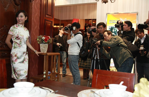 �ؾӾW�����������Ļ��F�ų�