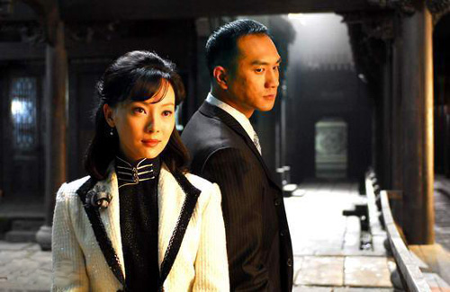 ����Ů���c���Ϻ��󷿵Ĺ���