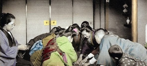 ����ǰ�ձ��˹����ɫ��������