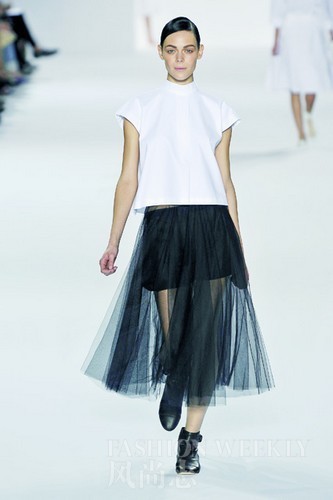 ���\ɫ���b�ȕr���ִ�