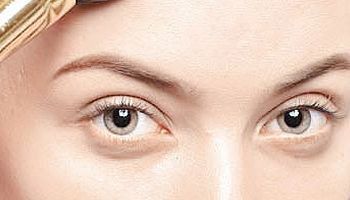 打造凈白簡單粉紅桃花妝