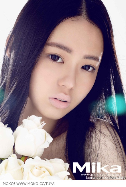 �������