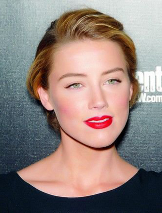 �P�c���´���Ů��15�������y