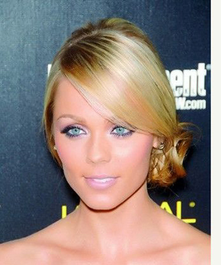 �P�c���´���Ů��15�������y