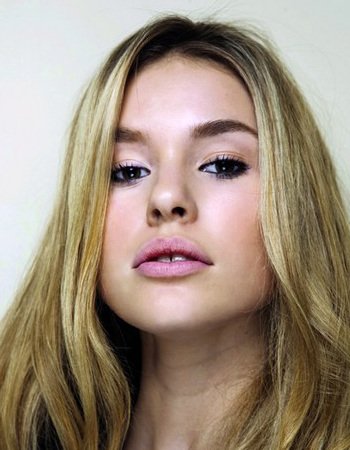 �Ȕ������� 8�����΢�����y