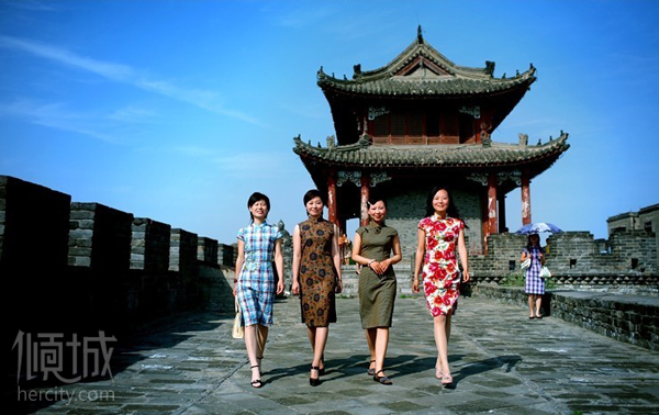 �ݲݣ�׌�q�������г���