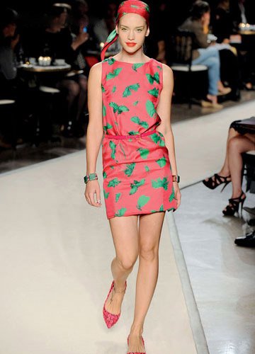 ��In��ɫ ��ɫ�B��ȹ׌�������