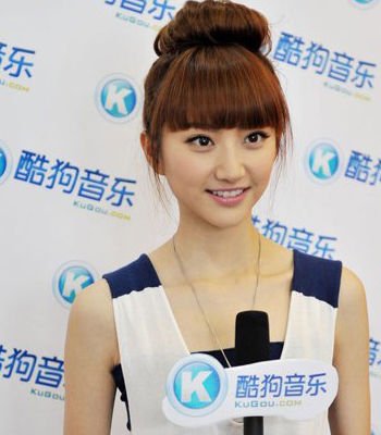 景甜正紅 清純直發(fā)最勾人