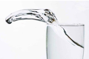 ������ġ��ж���Ů ��ľ����