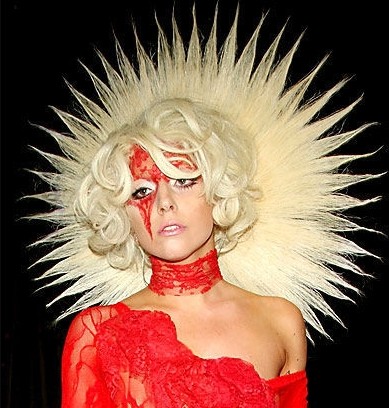 目瞪口呆!Lady Gaga超夸張的驚艷發型