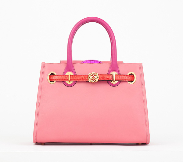 ��ɫ�ؿ��^����Loewe 11�����ִ�ϵ�еǈ�