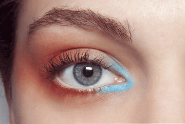 2011春夏妝沾染藍色神秘基因