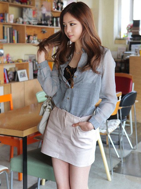 爆美出街:碎花短裙正流行