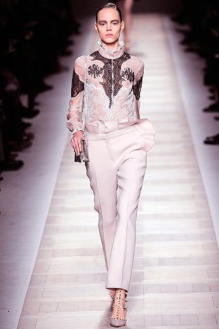 �ɾ���Ƥor�����ԸУ�Ů�����r����Y