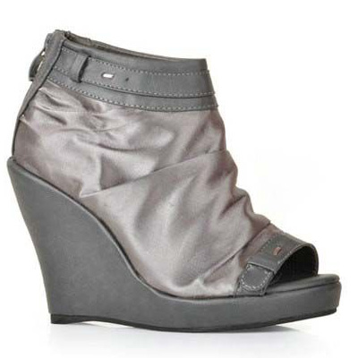 �¸�Ь���A���ǈ����^��ʢ