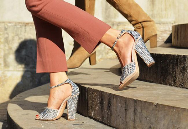 潮流美鞋:帶你一起去“私奔”