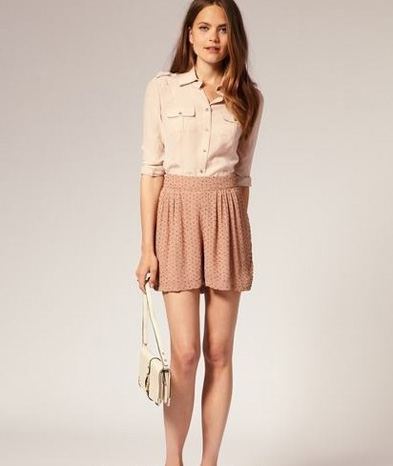 ��IN���������b �����L�ȸ�������