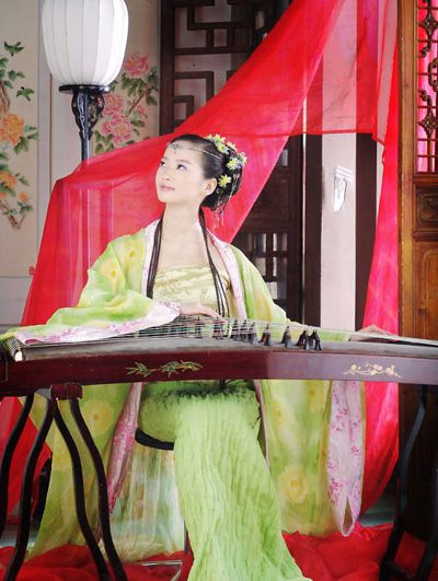 ���仨����İ�躮��