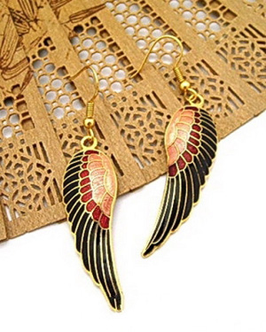 �Ї��L��̩�{���h ������F����