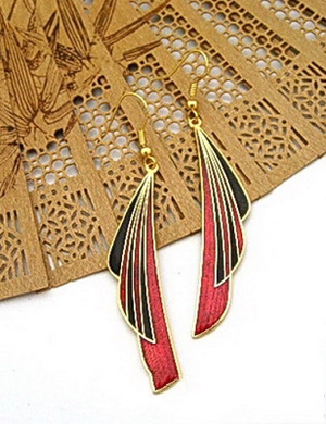 �Ї��L��̩�{���h ������F����