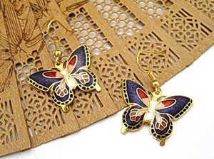 �Ї��L��̩�{���h ������F����