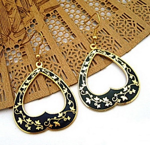 �Ї��L��̩�{���h ������F����