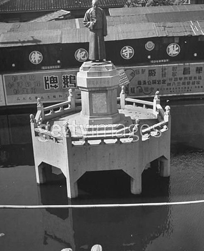 �f�Ϻ����m���ӛ��