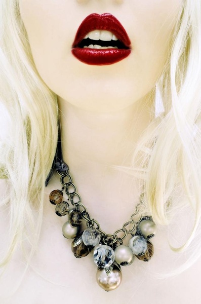 ��ұ�T����Ʒ�Ĕz