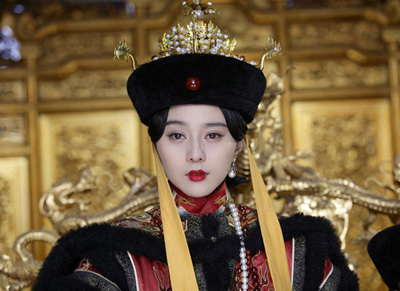 《建黨偉業》眾女性時尚妝容大PK