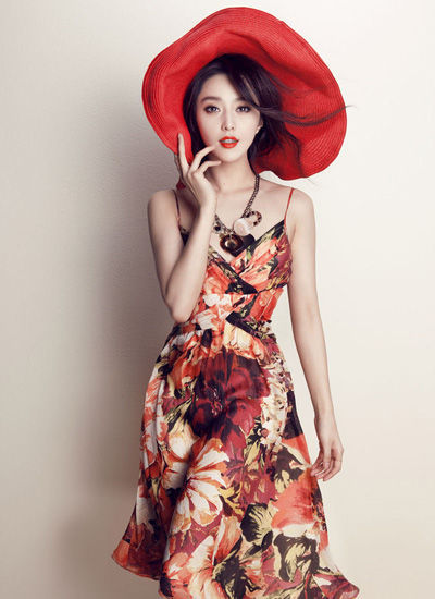 《建黨偉業》眾女性時尚妝容大PK