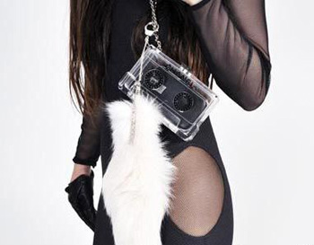 奢侈大牌的透明包包 讓你透明一夏