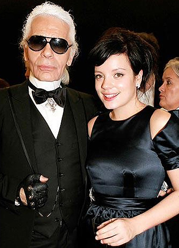 ��Ѹ�I����AƷ��LV�Ϸ���۵�Ů����