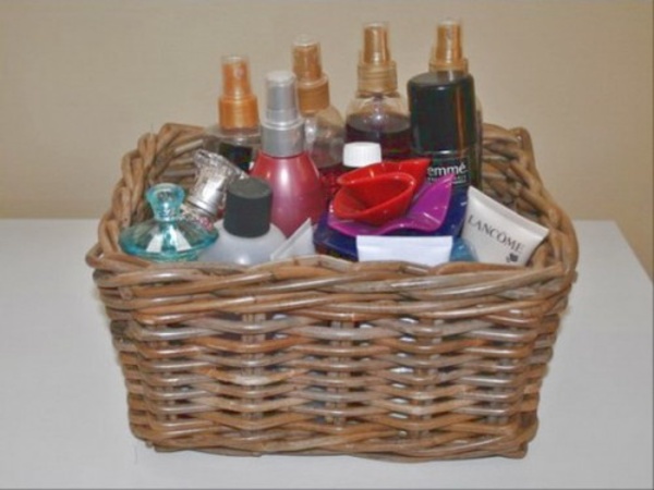 �ƶ���Ļ��yƷ�ռ{����