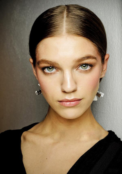 6����A�۾��������̞��p�����