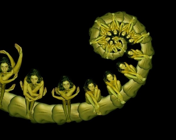 ����25�qŮ���ĳ�ʷ������w�zӰ