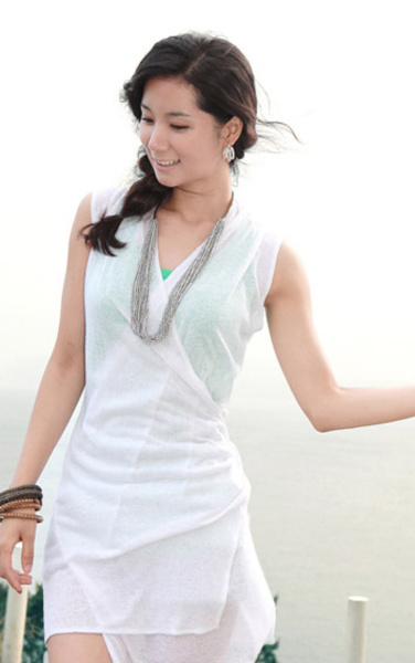 �n������ Ů����۵�8��l��