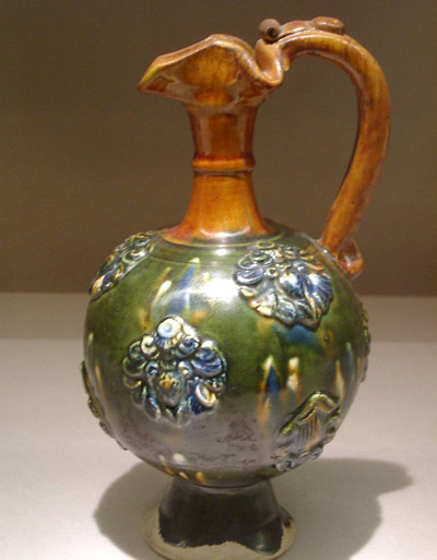 精美唐三彩 如何識別真偽