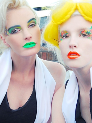 ��¶��ʿ�ăx�Ċy���{�� �ܽ^��y