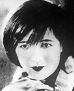 ���������ݵ�Ů����