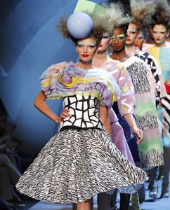 ����������Ї��\�C�L