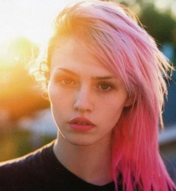 �ǹ�ɫ������ �ߔ̰lɫ�Гu�^��