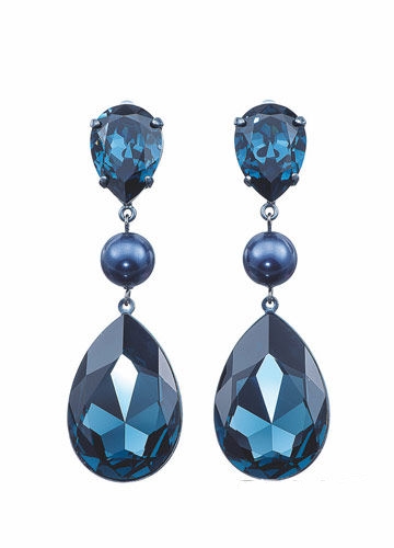 藍寶石飾品的美人氣質