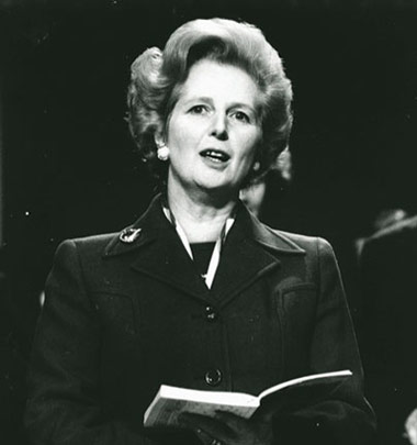 Ů��һ����횓��еĽ����錚