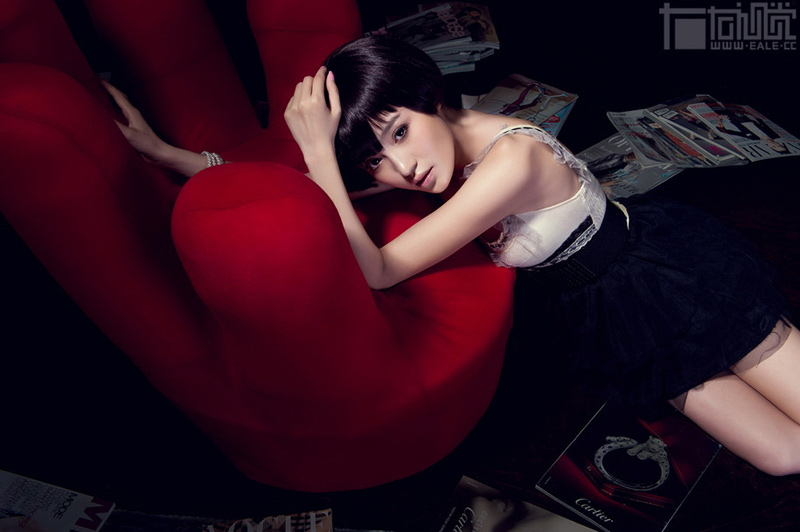 �l���ഺ������ Magazine Girl 