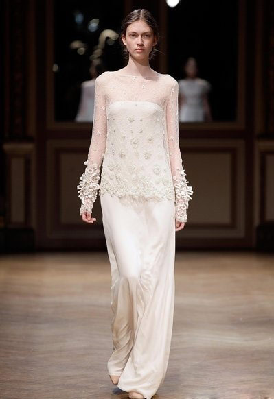 �h���е�Ů���B(t��i)��